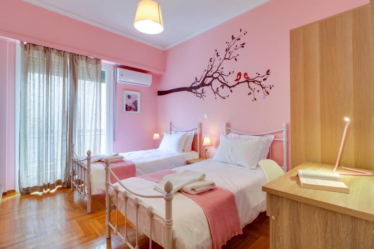 Spacious Central Flat☆3Min To Metro☆Ac|Netflix|Pc Atenas Exterior foto